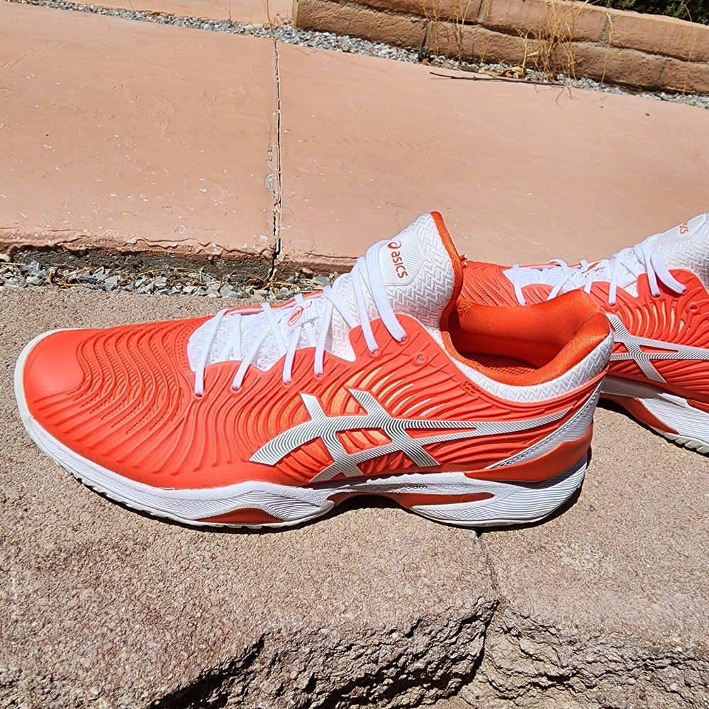 ASICS Novak Court FF,new Never Worn. Size 10, Tennis Court Shoes